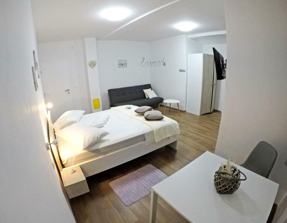 Guesthouse Villa Domenico لازوفاك المظهر الخارجي الصورة
