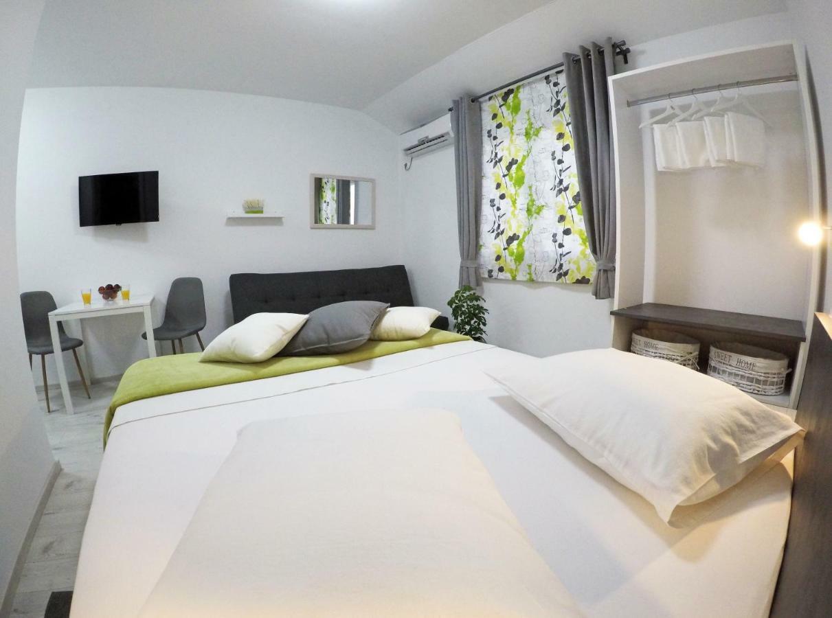 Guesthouse Villa Domenico لازوفاك المظهر الخارجي الصورة