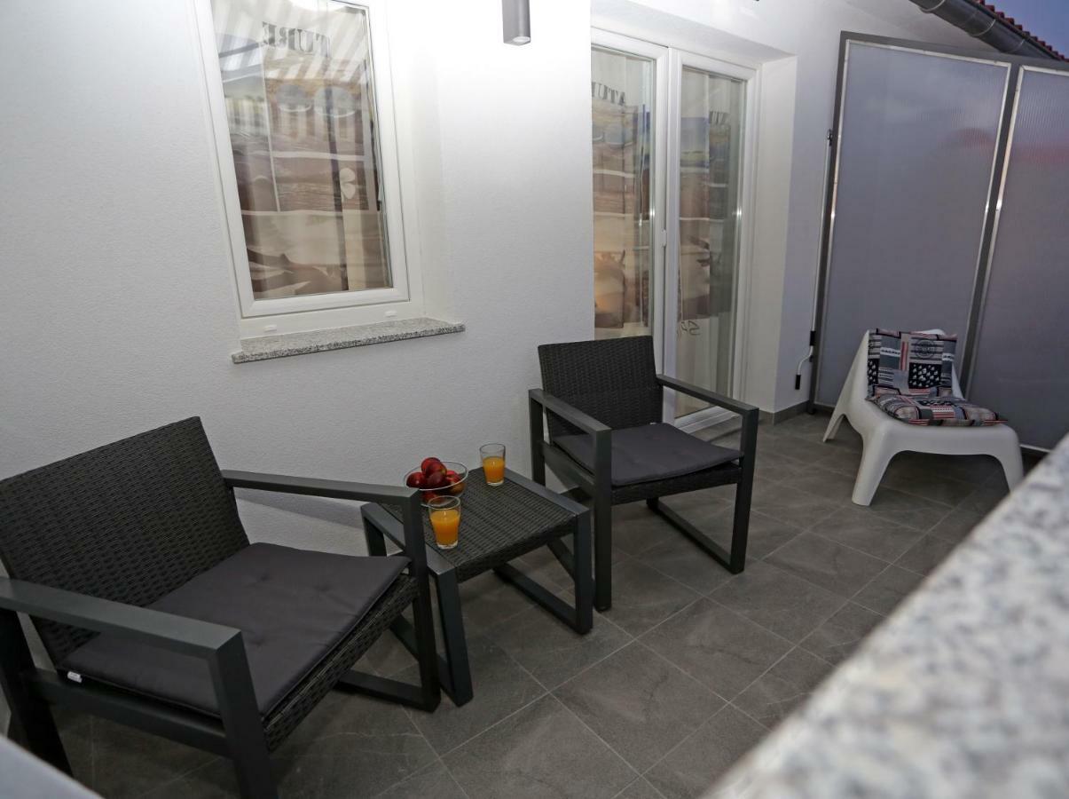Guesthouse Villa Domenico لازوفاك المظهر الخارجي الصورة